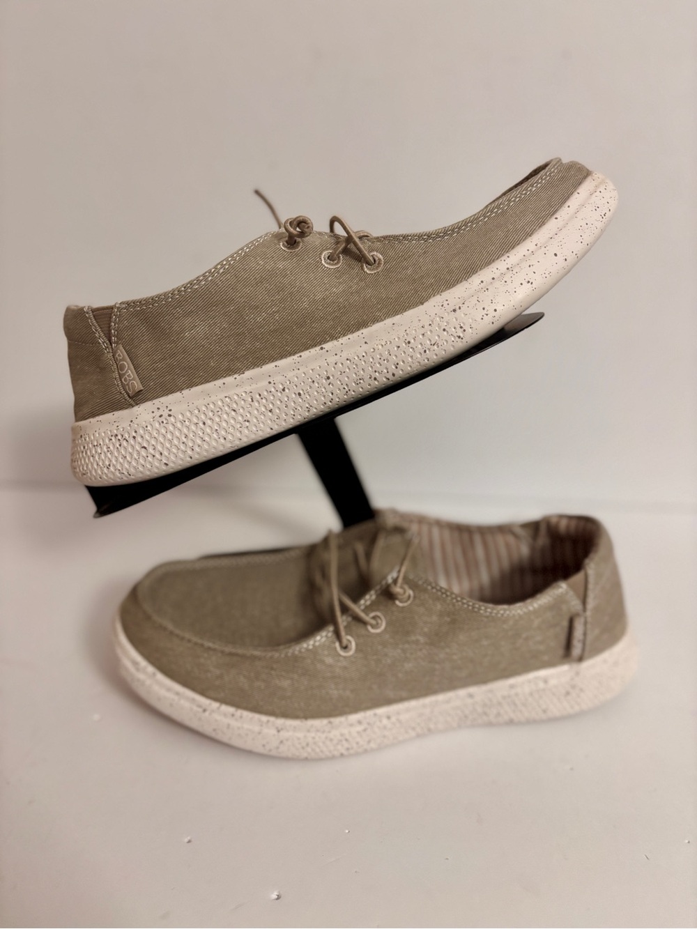 Skechers Women's BOBS Skipper - Summer Life Sneakers in taupe size 7